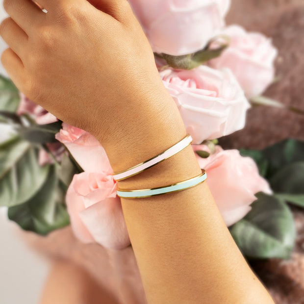 stay gold color bangle