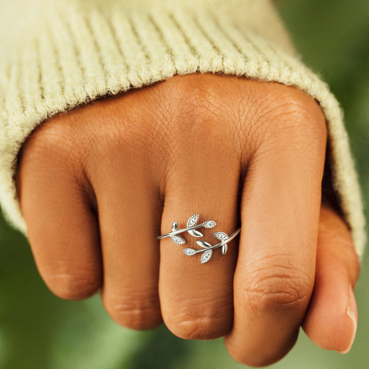 plant lady leaf ring