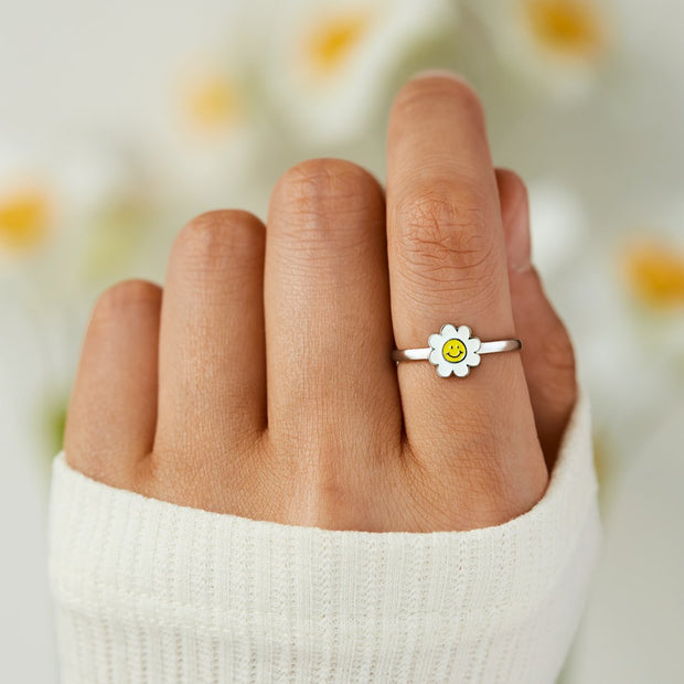 Your Smile Makes My Daisy White Wildflower Ring