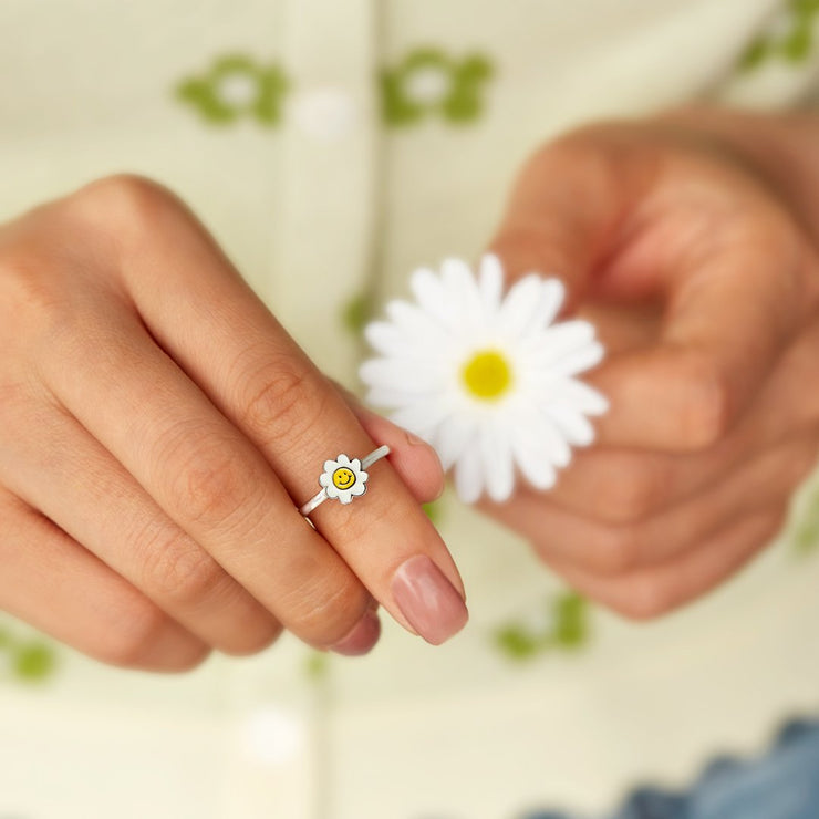 Your Smile Brightens My Day White Wildflower Ring