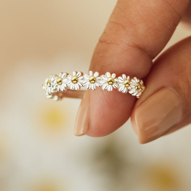 No Rain No Flowers Daisy Ring